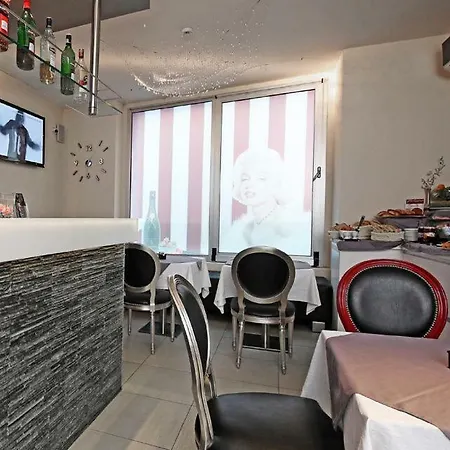 Hotell Atelier Design 3*