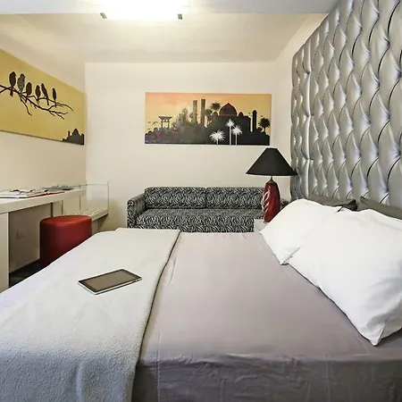 Hotel Atelier Design 3*